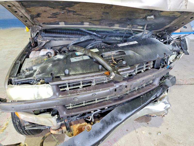 2000 Chevrolet Silverado C1500