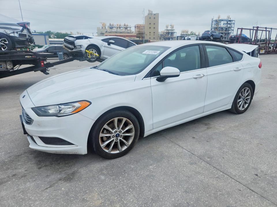 2017 Ford Fusion se