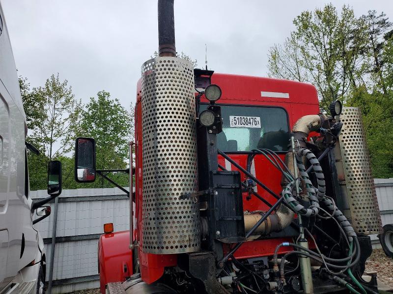 2012 Kenworth T800 Semi Truck