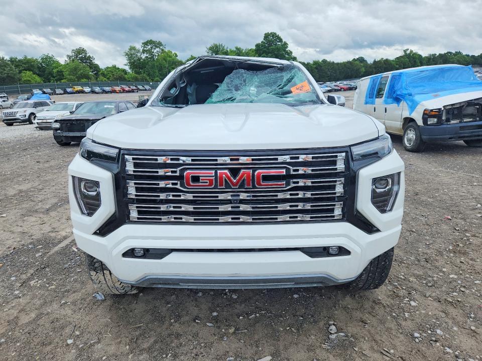 2025 GMC Canyon Denali