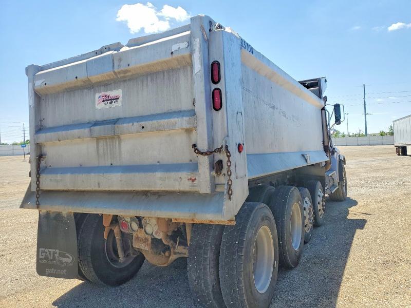 2009 Sterling 2009 Sterling L9500 Dump Truck