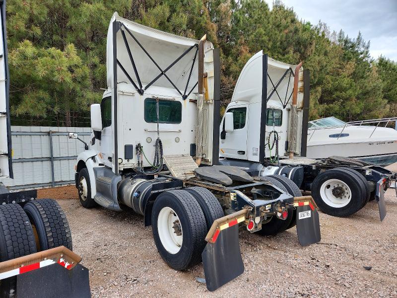 2018 Peterbilt 579 Semi Truck