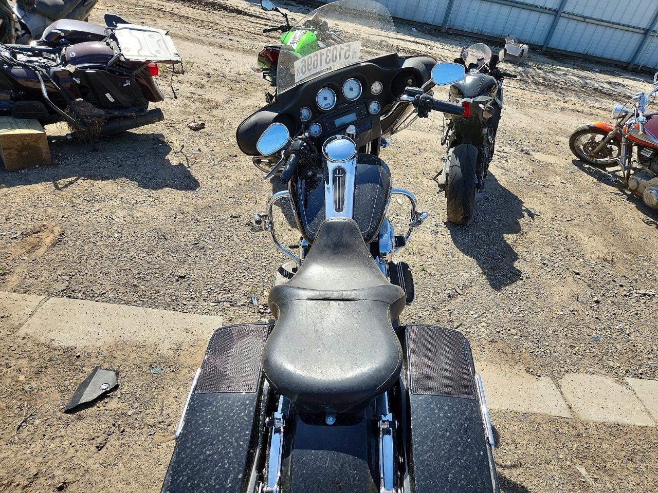 2011 Harley-Davidson Flhx