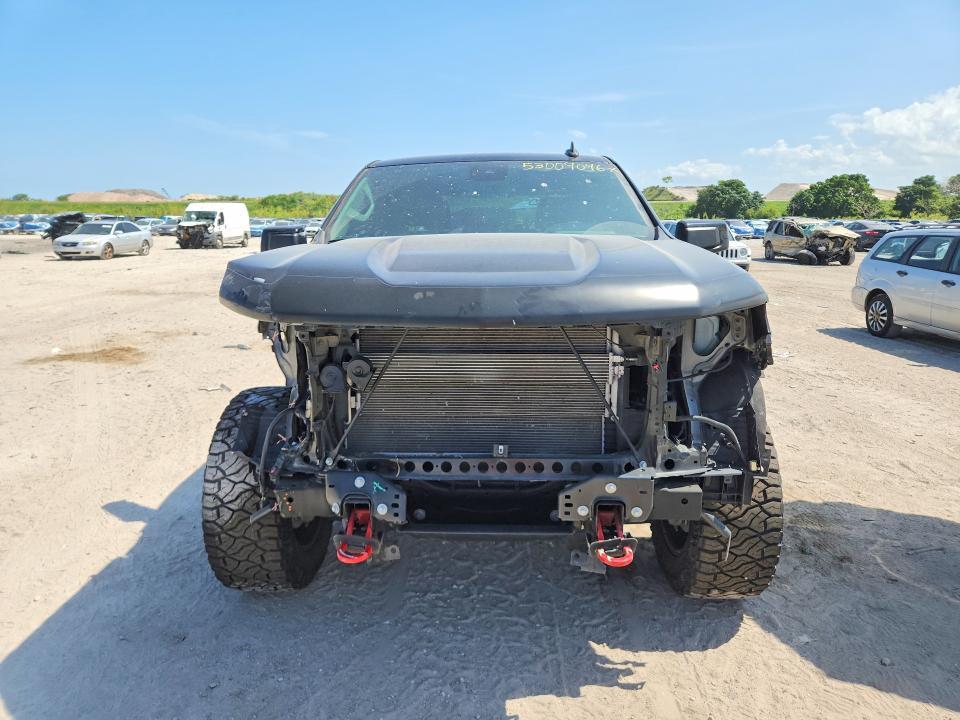 2024 Chevrolet Silverado C1500 LT