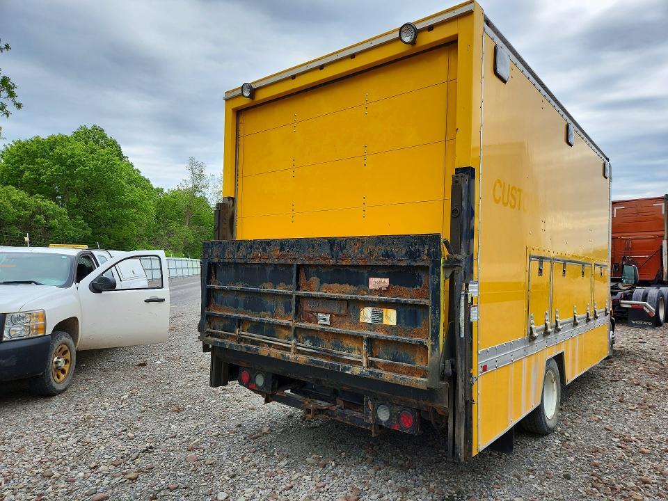 2015 Others 2015 GMC Savana BOX Truck