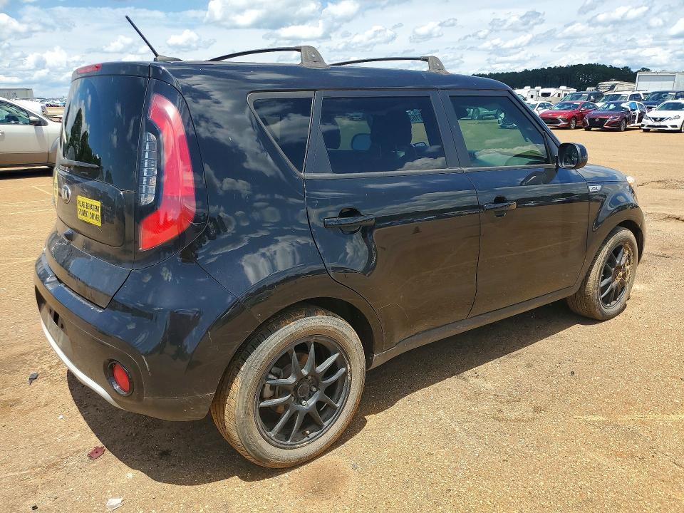 2019 KIA Soul +
