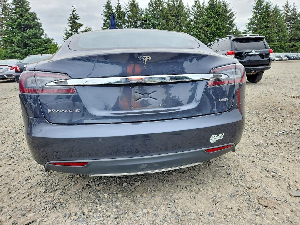 2015 Tesla Model s