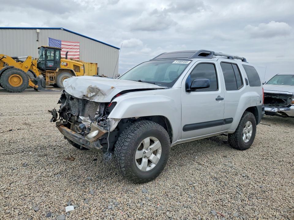 2012 Nissan Xterra x