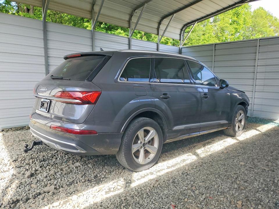 2021 Audi Q7 Premium Plus