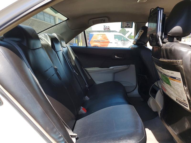 2013 Toyota Camry Hybrid le
