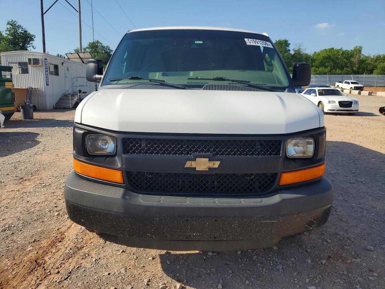 2016 Chev Express G2500