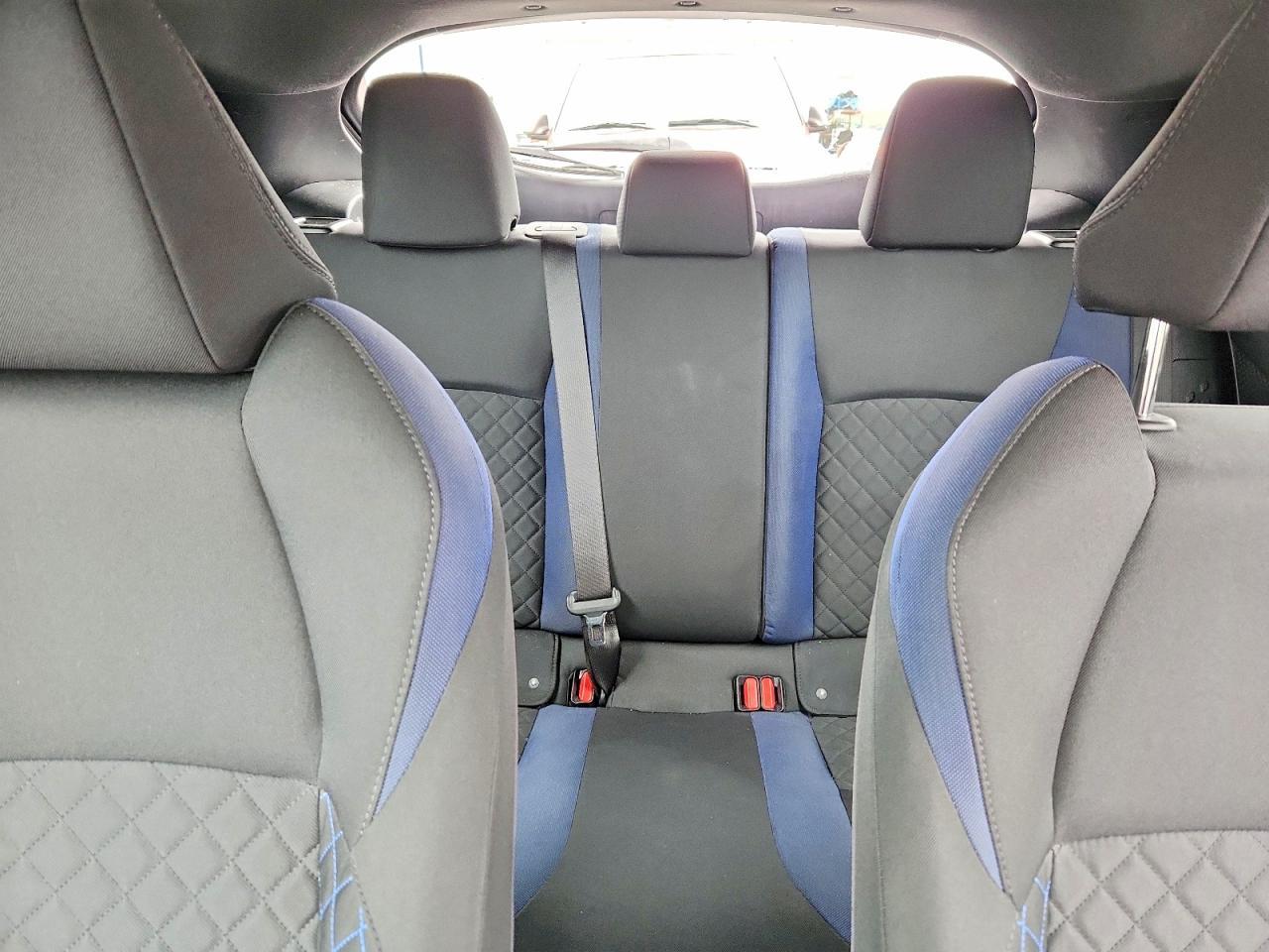 2020 Toyota C-hr xle