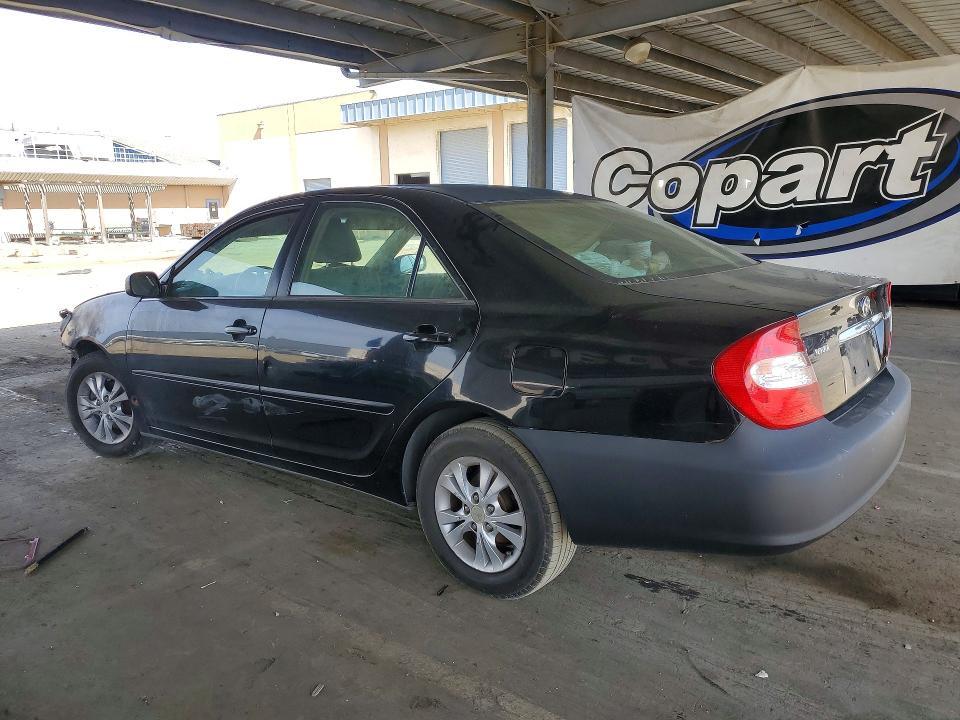 2004 Toyota Camry le V6