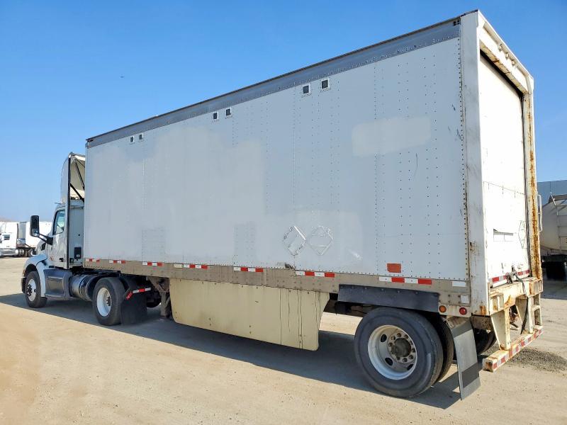 2017 Peterbilt 579 Semi Truck