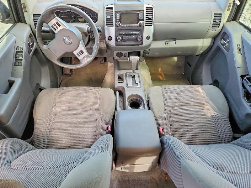 2015 Nissan Frontier SV