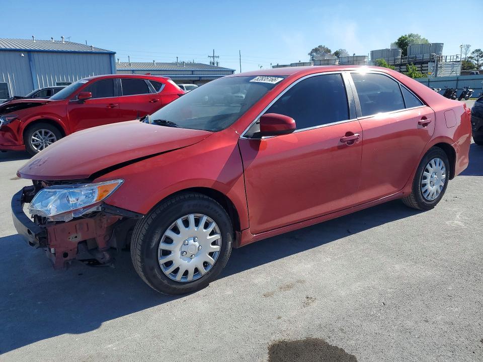 2012 Toyota Camry le
