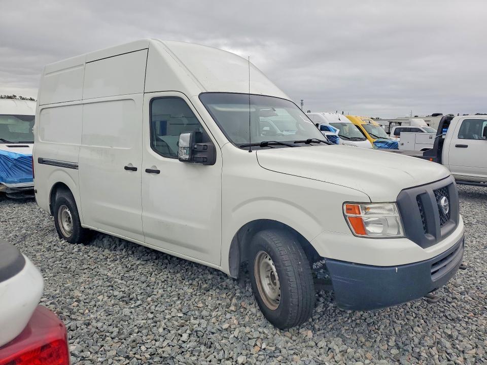 2014 Nissan NV 2500 HD S
