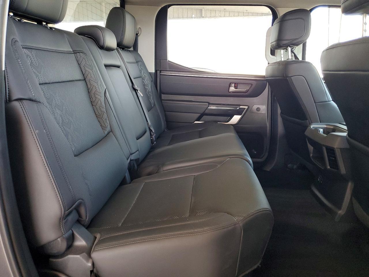 2024 Toyota Tundra Limited HV