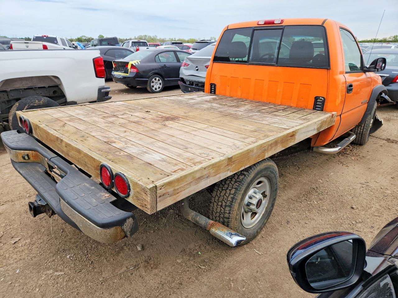 2003 GMC New Sierra C2500