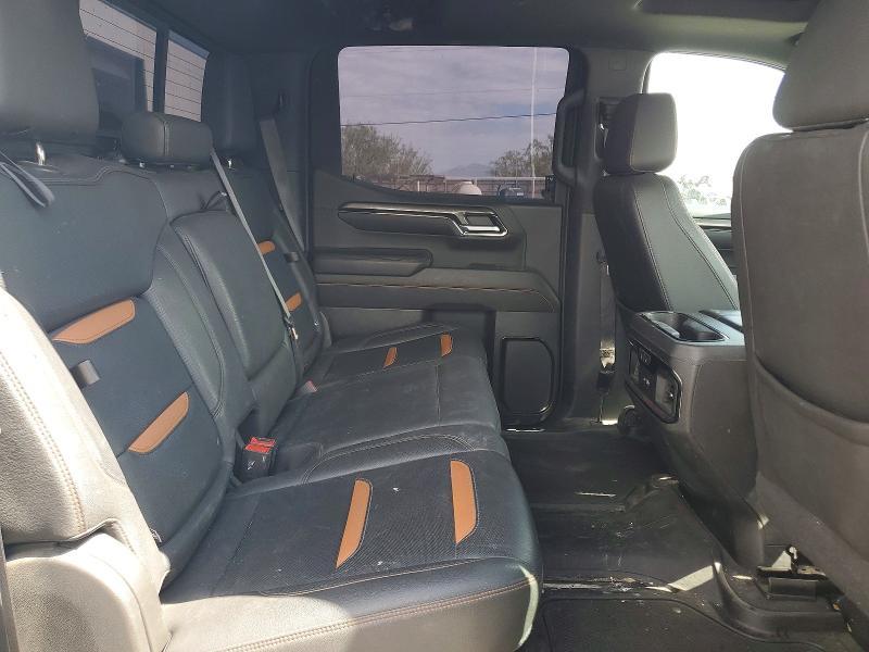 2022 GMC Sierra K1500 AT4
