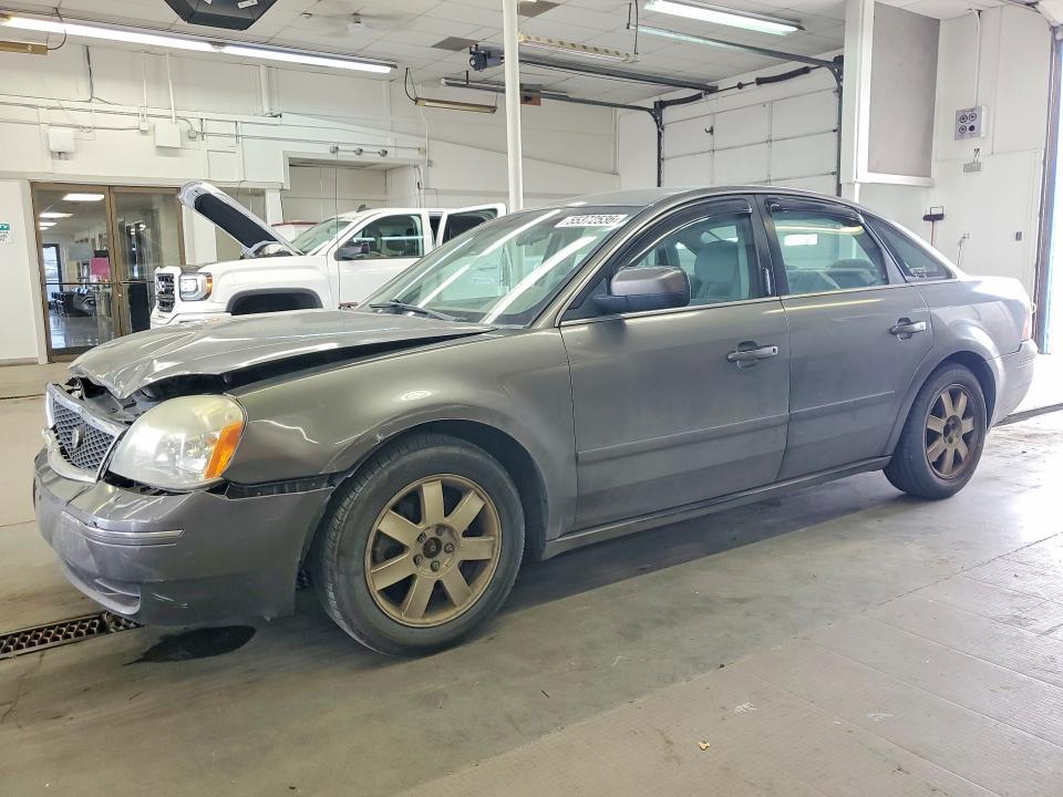 2005 Ford Five Hundred se
