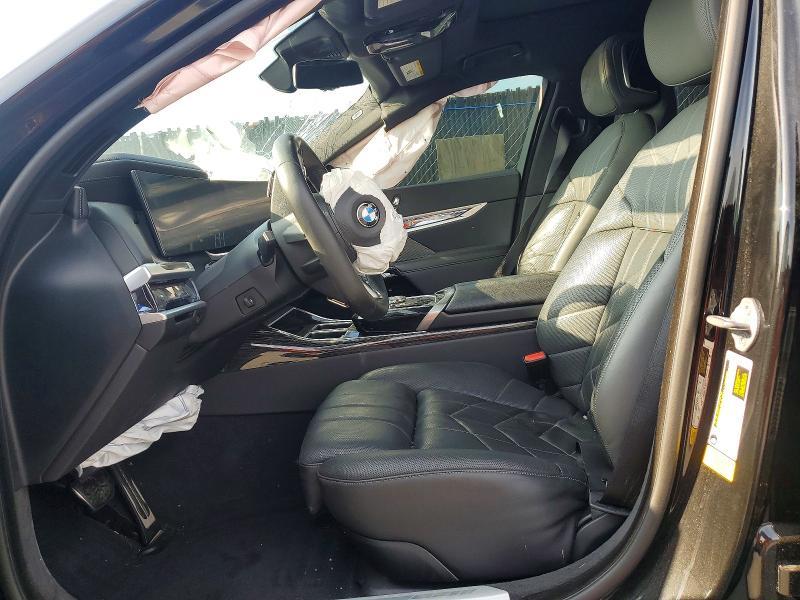 2023 BMW 740 i