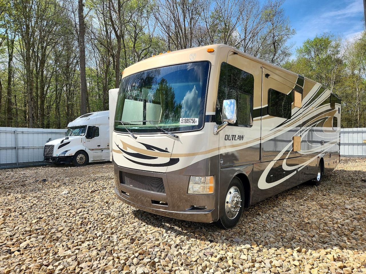 2014 Ford 2014 Outlaw RV