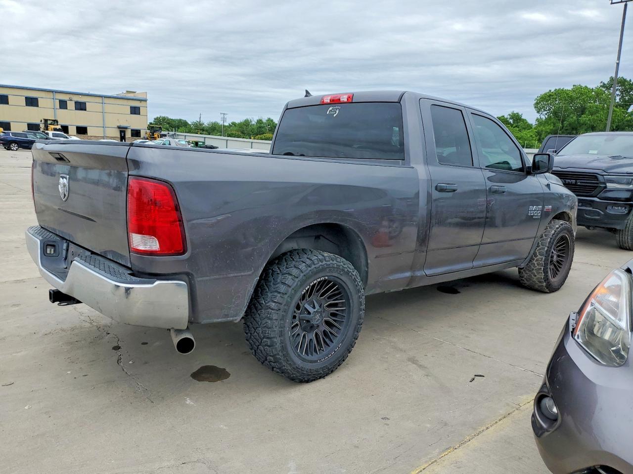 2020 Dodge RAM 1500 Classic Tradesman