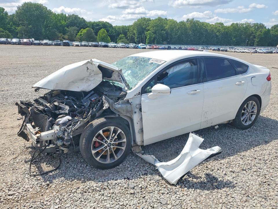 2014 Ford Fusion se