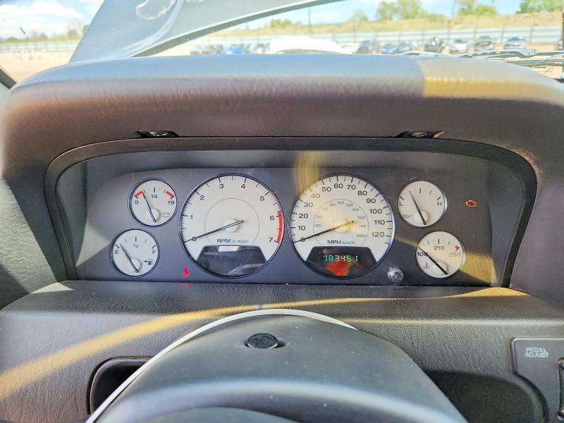 2002 Jeep Grand Cherokee