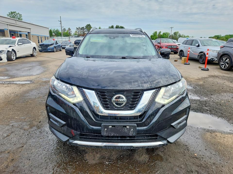 2019 Nissan Rogue sv