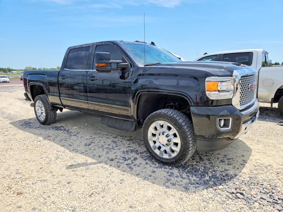 2018 GMC Sierra K2500 Denali