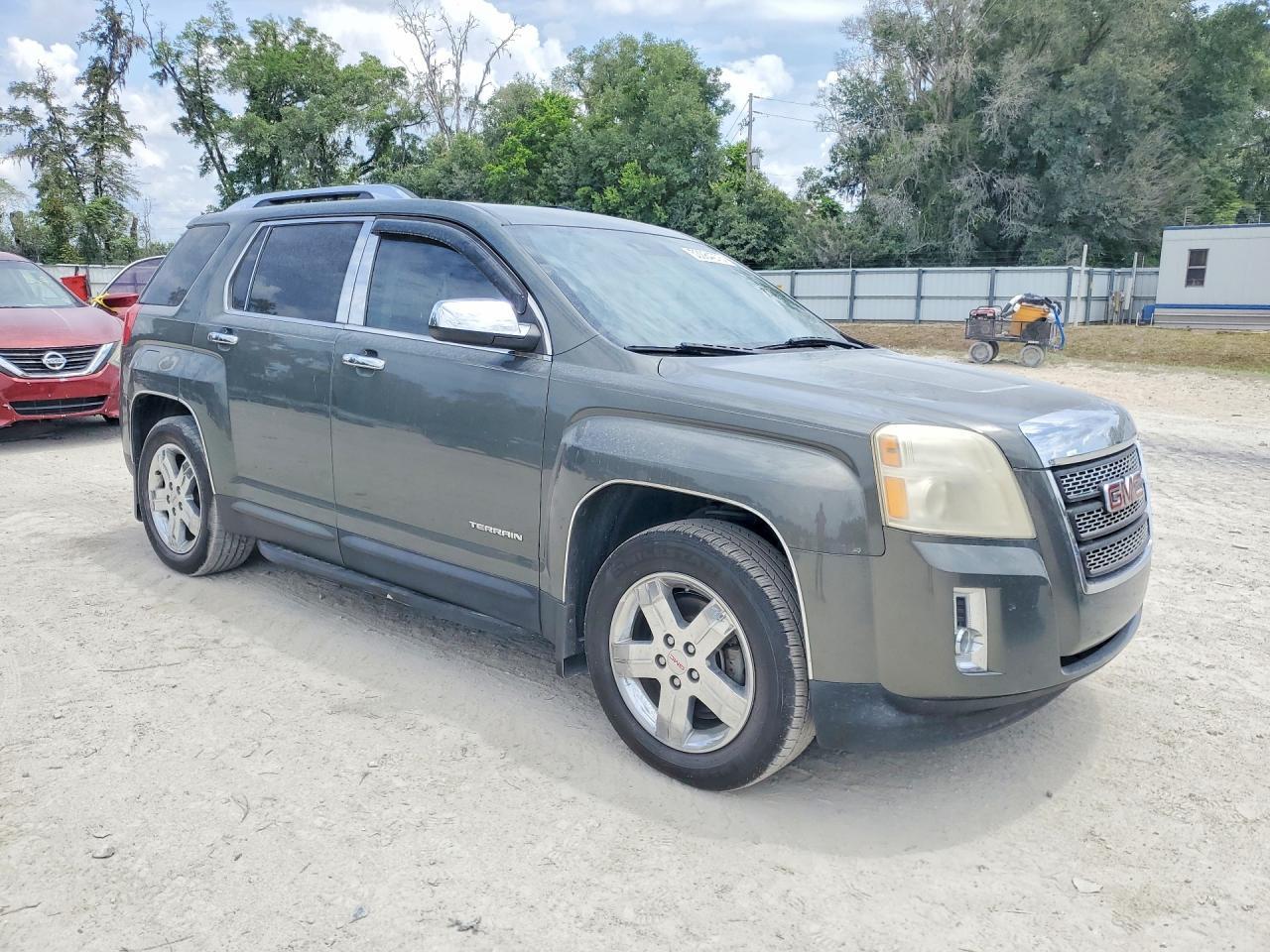 2013 GMC Terrain slt