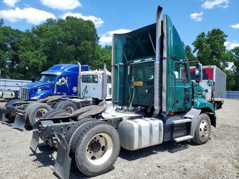 2018 Mack CXU612 Semi Truck