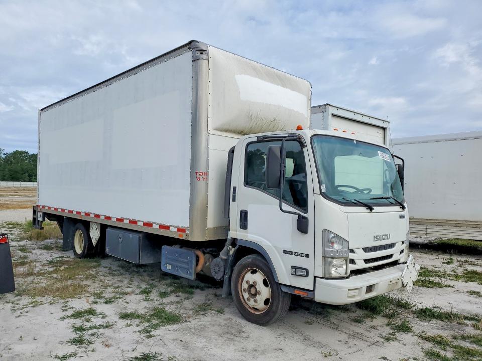 2017 Isuzu NRR