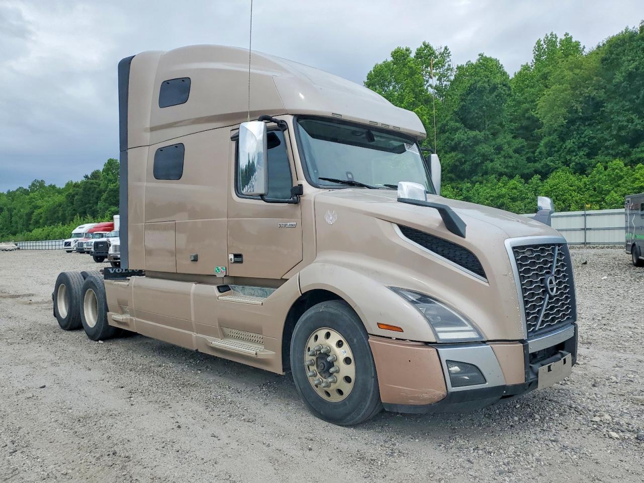 2020 Volvo VN VNL-Semi Truck