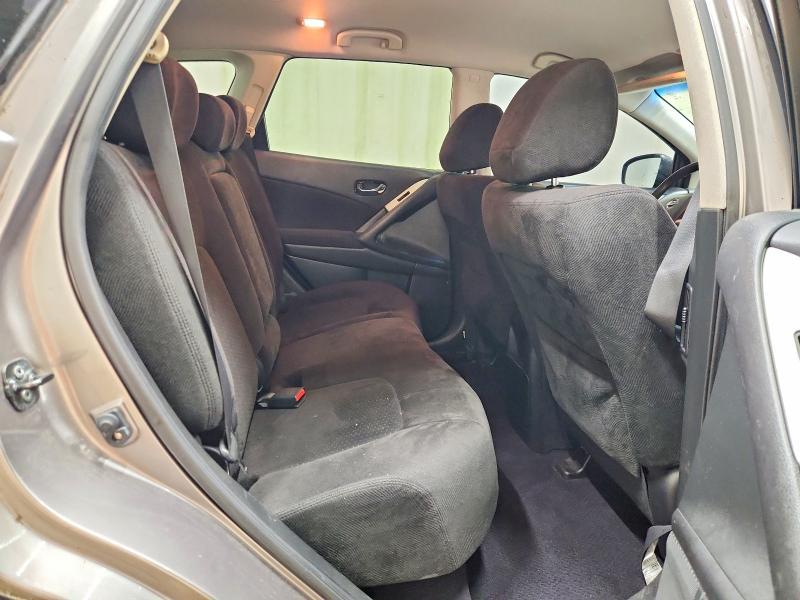 2010 Nissan Murano s
