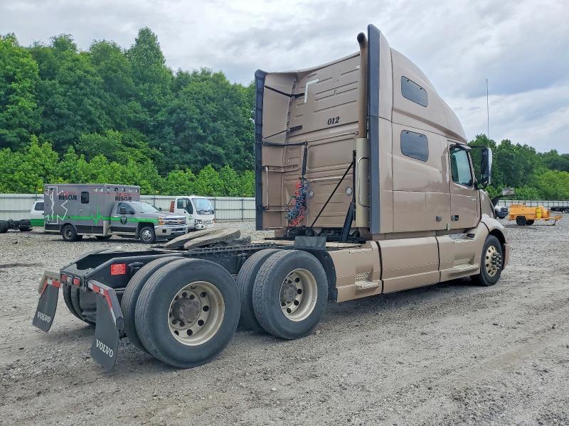 2020 Volvo VN VNL-Semi Truck