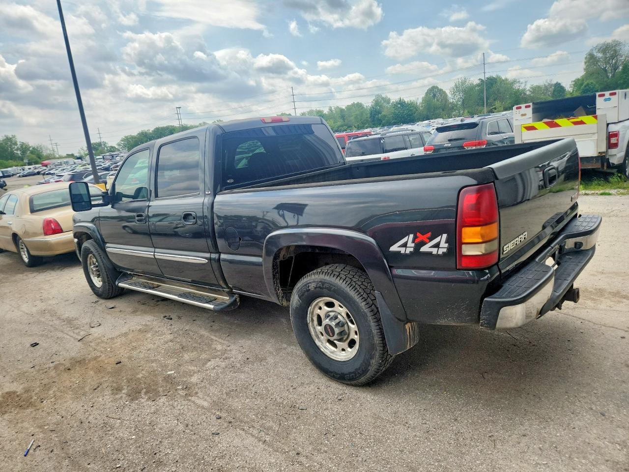 2003 GMC Sierra