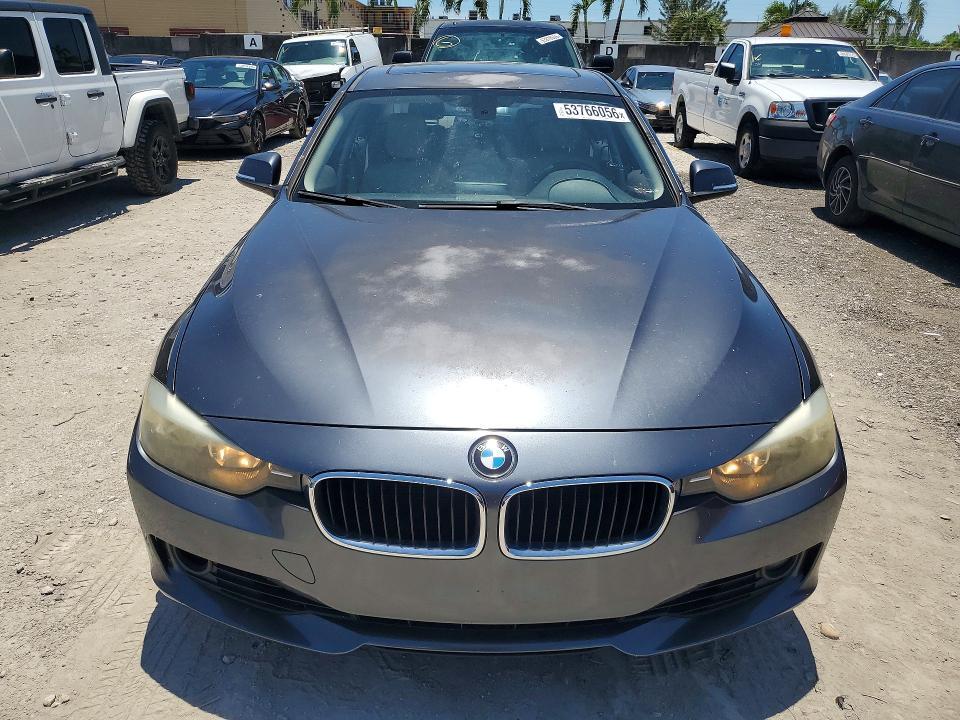 2013 BMW 328 i