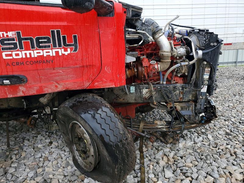 2025 Peterbilt 567 Dump Truck
