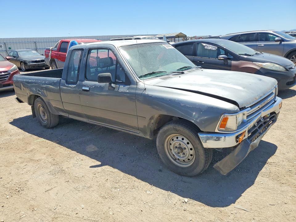 1989 Toyota Pickup Deluxe