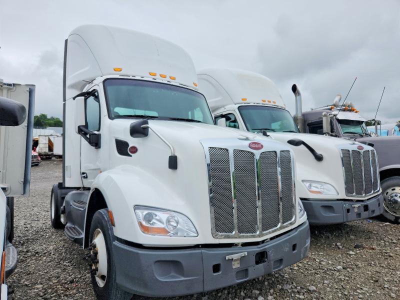 2021 Peterbilt 579-Semi Truck