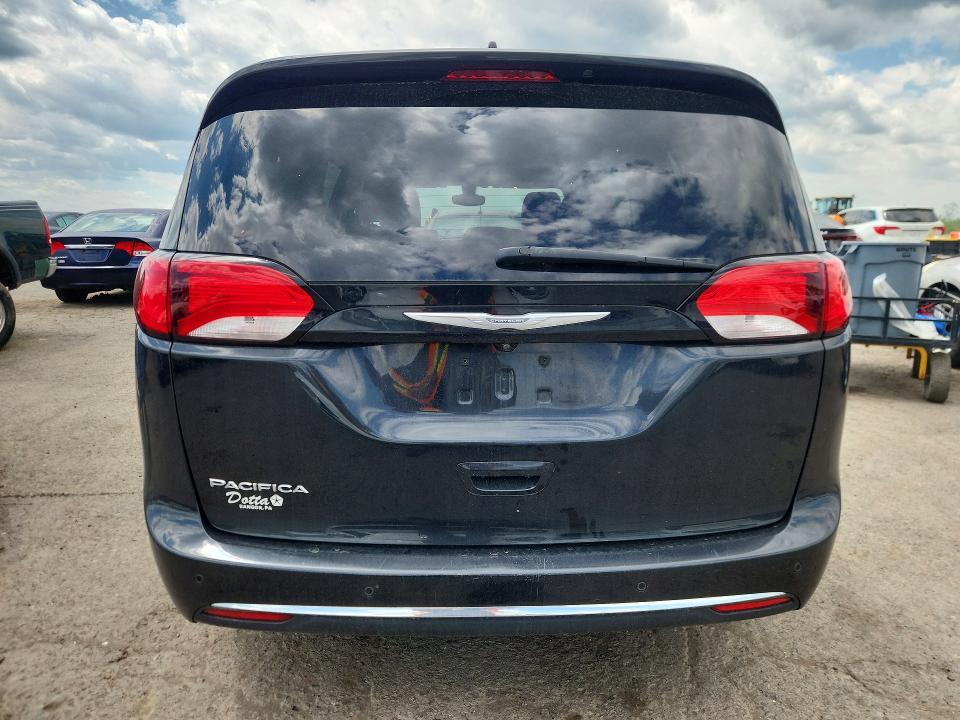 2017 Chrysler Pacifica Touring l Plus