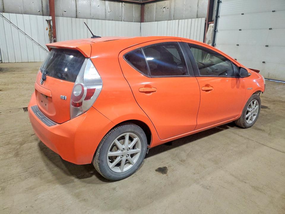 2013 Toyota Prius c Three