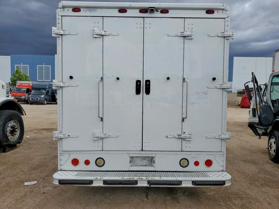 2007 Ford Econoline E450 Super Duty Commercial Stripped Chas