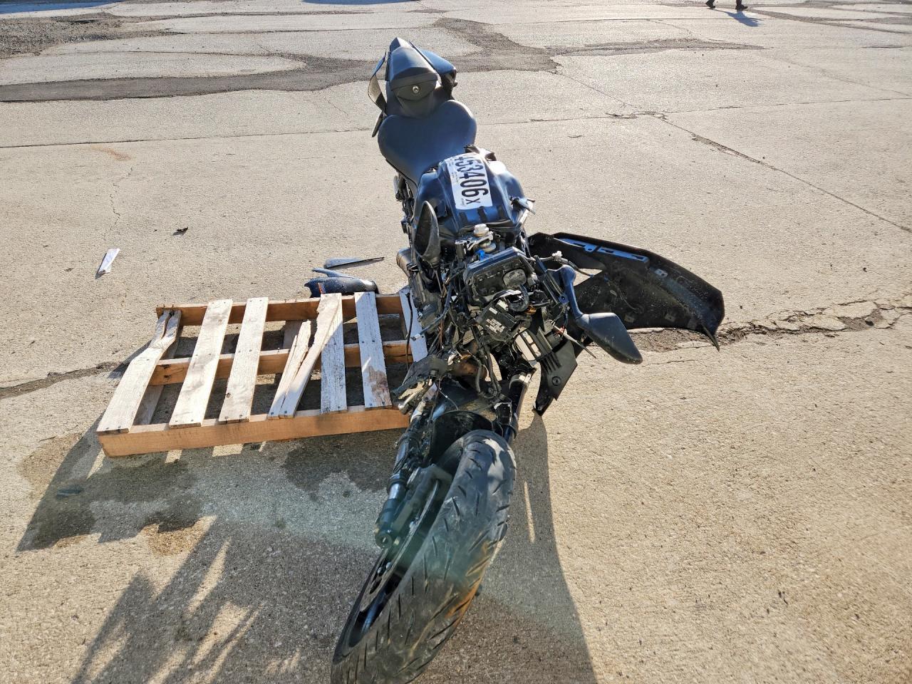 2025 Yamaha YZFR7