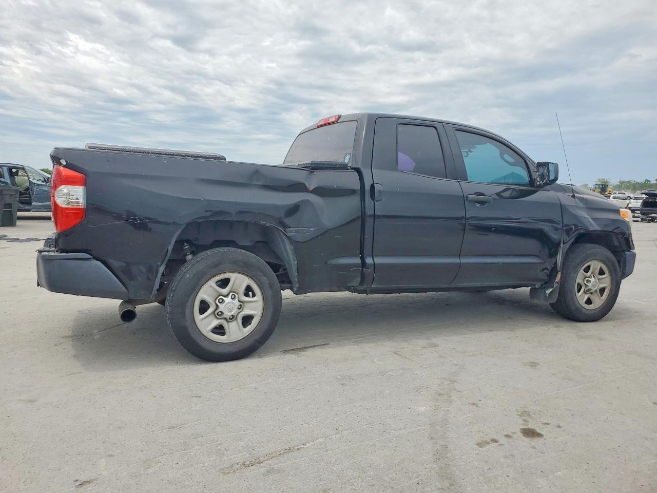2015 Toyota Tundra SR
