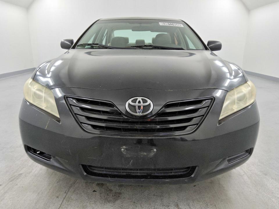 2009 Toyota Camry le