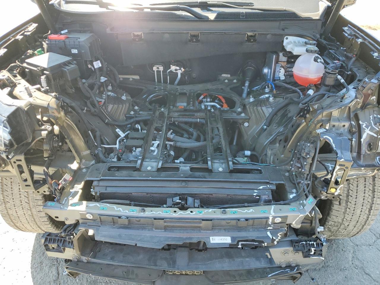 2024 Chevrolet Silverado RST